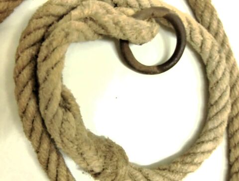 Ende der Zugstränge: einfacher Ring