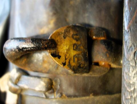 Zughaken mit Federverschluß, eingestanzt "JRC"