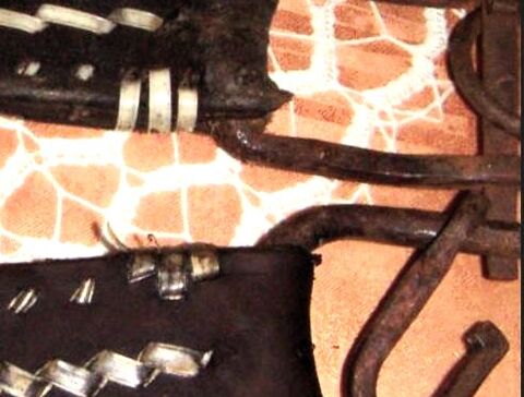 unterschiedliche Zug"haken" für Lederstränge am selben Geschirr