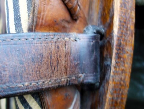 Ansatz Lederstränge