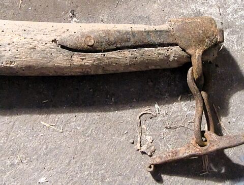 Ortscheitseite mit handgeschmiedetem Knebel für Stränge