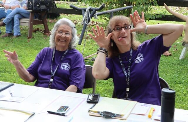 Linda and Misty, the highly intelligent staff were taking semen orders and recording private cattle sales during the day. Sales without commissions, consignment fees and multiple promotion costs makes buying private simple and economical.