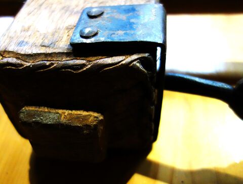 U-Eisen mit Öse am Jochbaumende