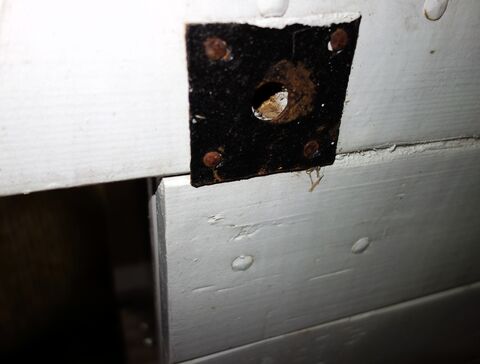 Loch für hintere Wagenweite