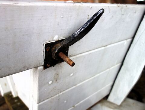 Schraubverschluß der Wagenweite